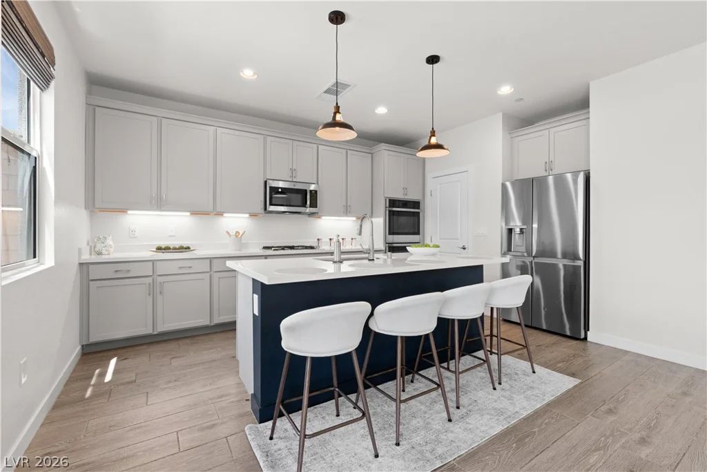 9893 Cullin Range, Las Vegas, NV 89166