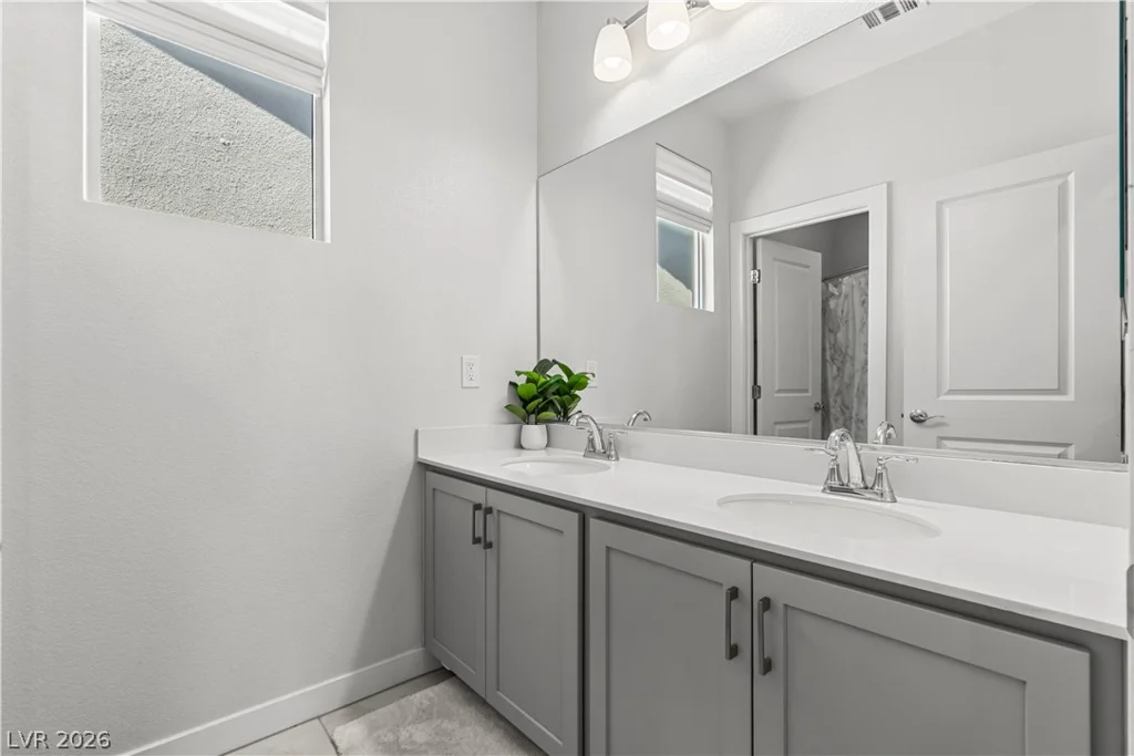 9893 Cullin Range, Las Vegas, NV 89166