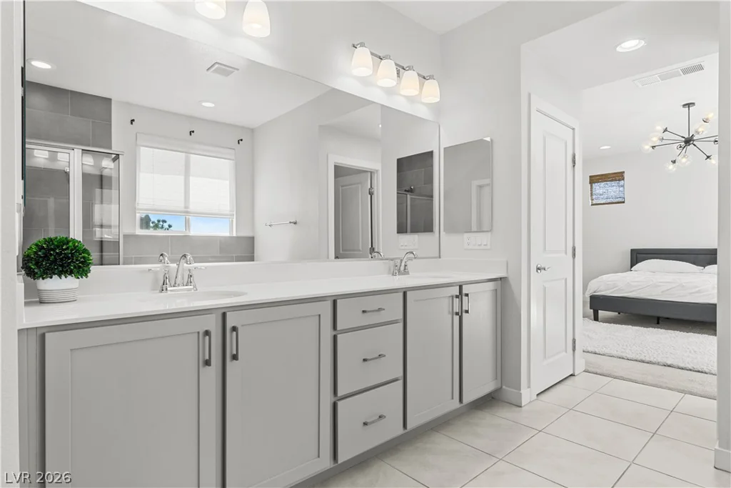9893 Cullin Range, Las Vegas, NV 89166