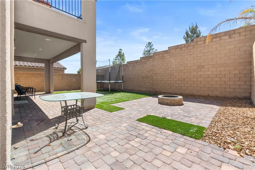 9893 Cullin Range, Las Vegas, NV 89166