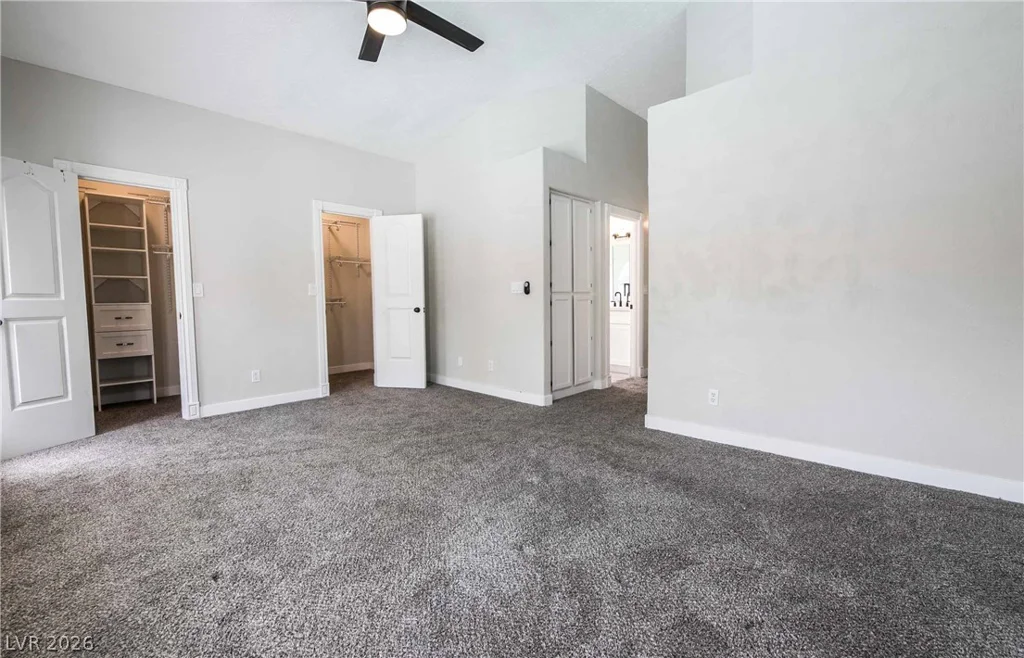 2724 Eagle Springs, Las Vegas, NV 89117