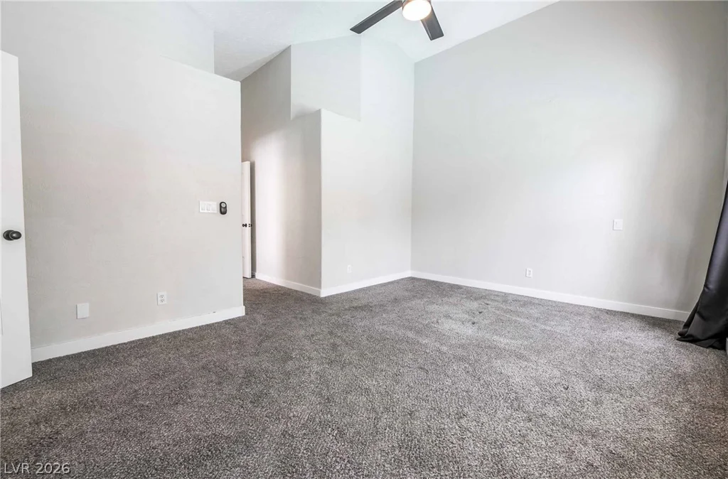 2724 Eagle Springs, Las Vegas, NV 89117