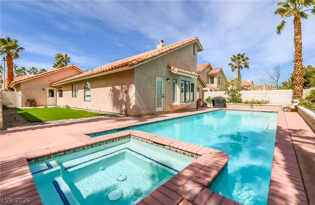 2724 Eagle Springs, Las Vegas, NV 89117