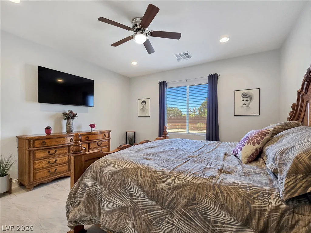 5471 Lincolnwood, Pahrump, NV 89061