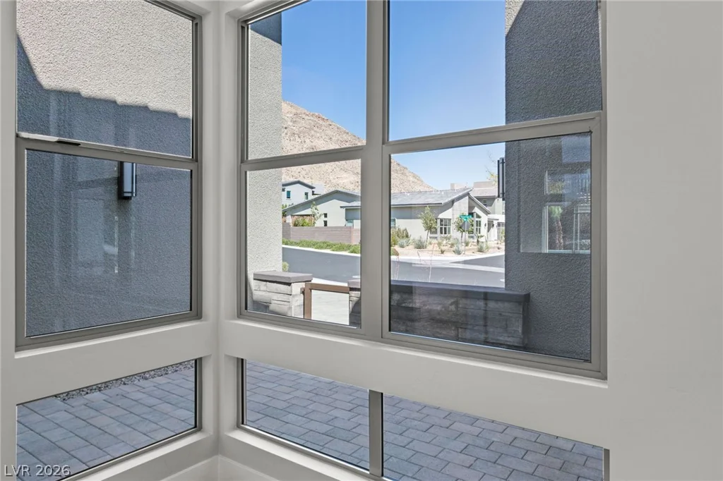 10241 Kirkwood Gaps, Las Vegas, NV 89135