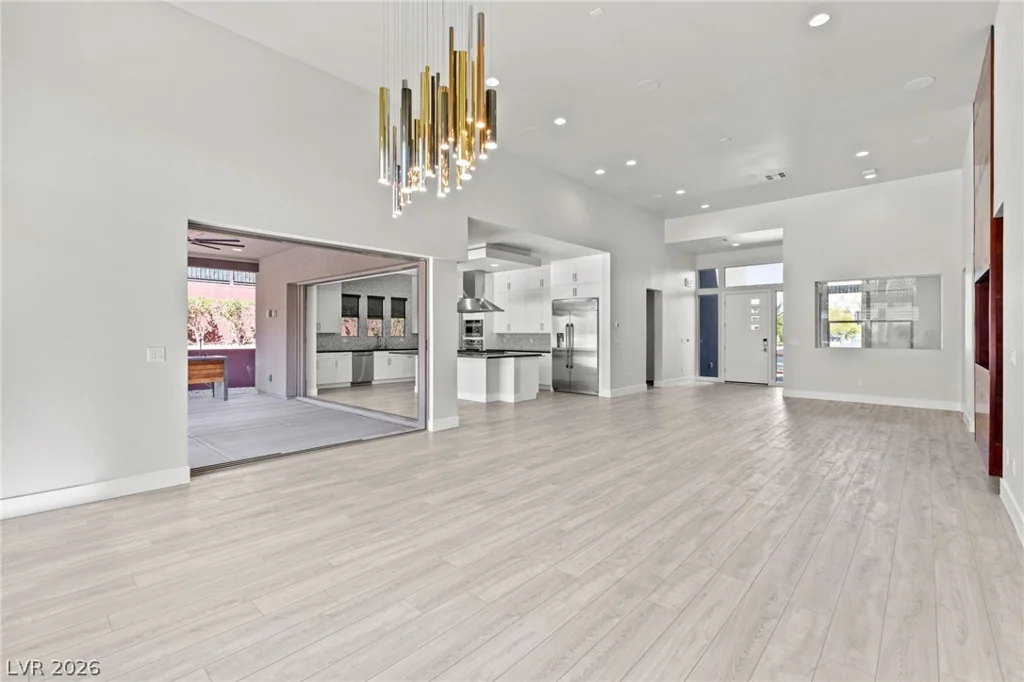 10241 Kirkwood Gaps, Las Vegas, NV 89135