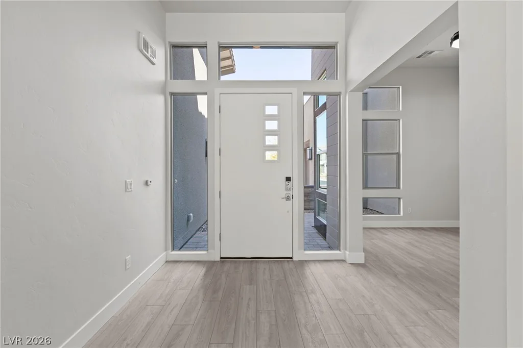10241 Kirkwood Gaps, Las Vegas, NV 89135