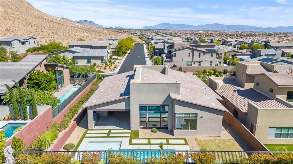 10241 Kirkwood Gaps, Las Vegas, NV 89135