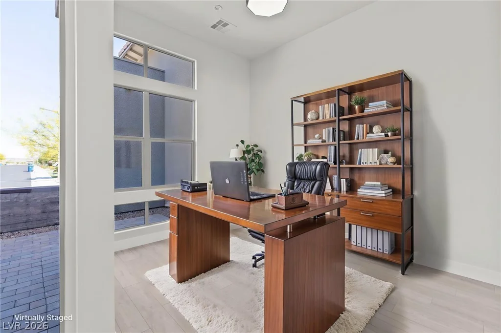 10241 Kirkwood Gaps, Las Vegas, NV 89135