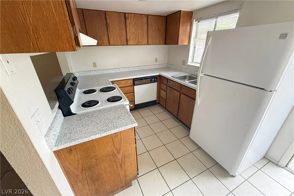 2526 Valley, Las Vegas, NV 89101