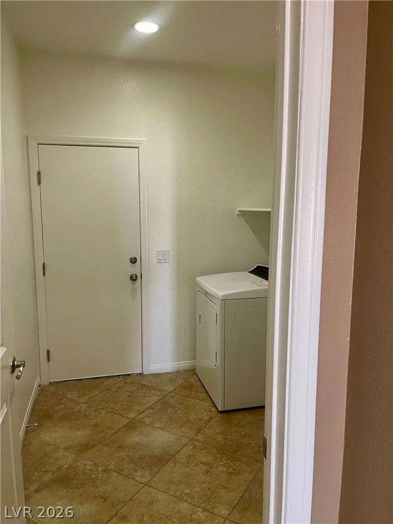 808 Pirates Cave, North Las Vegas, NV 89032