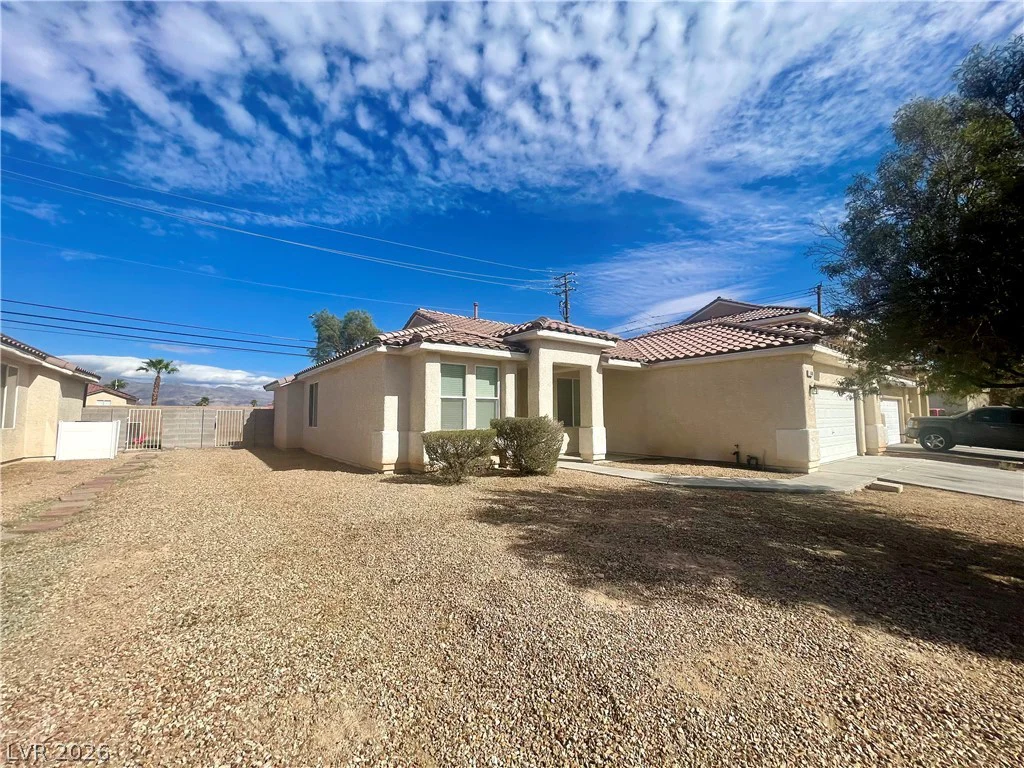 808 Pirates Cave, North Las Vegas, NV 89032