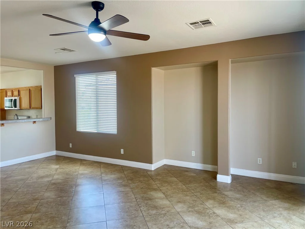 808 Pirates Cave, North Las Vegas, NV 89032