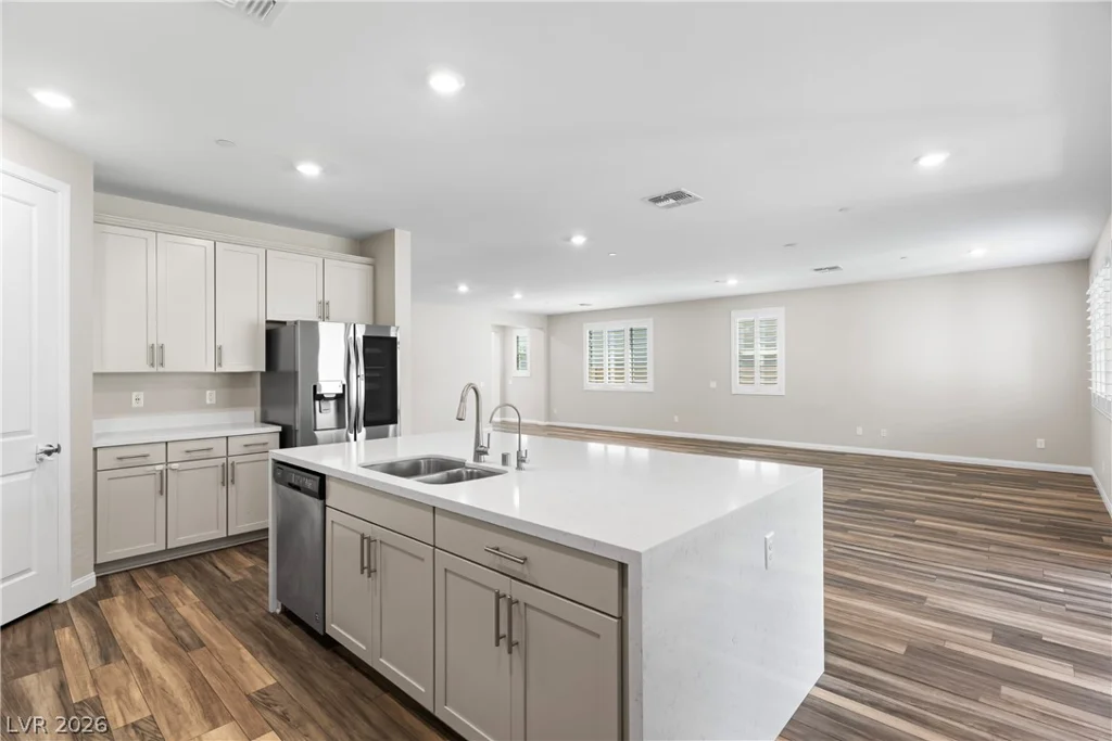361 Coastal Redwood, Las Vegas, NV 89138