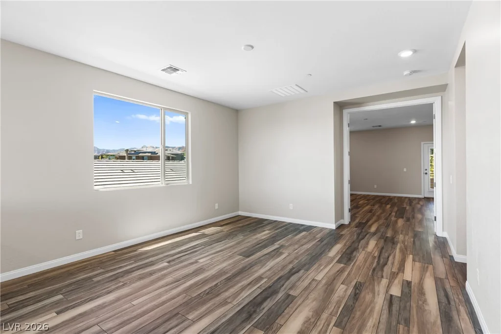 361 Coastal Redwood, Las Vegas, NV 89138