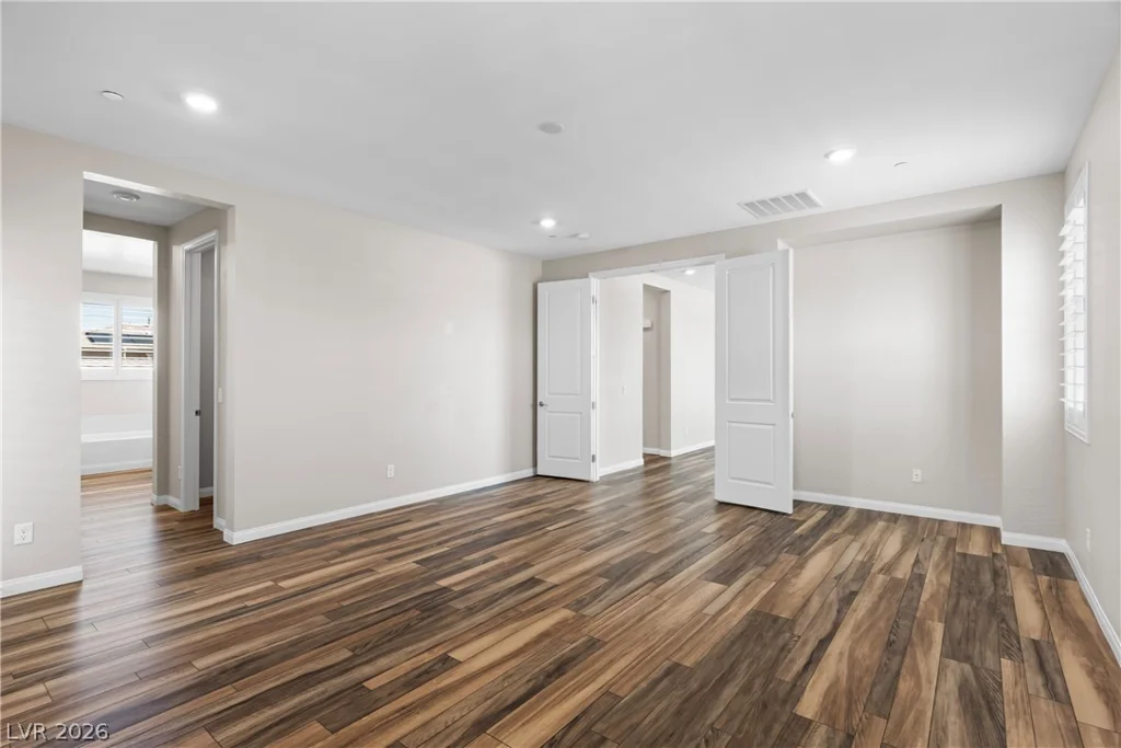 361 Coastal Redwood, Las Vegas, NV 89138
