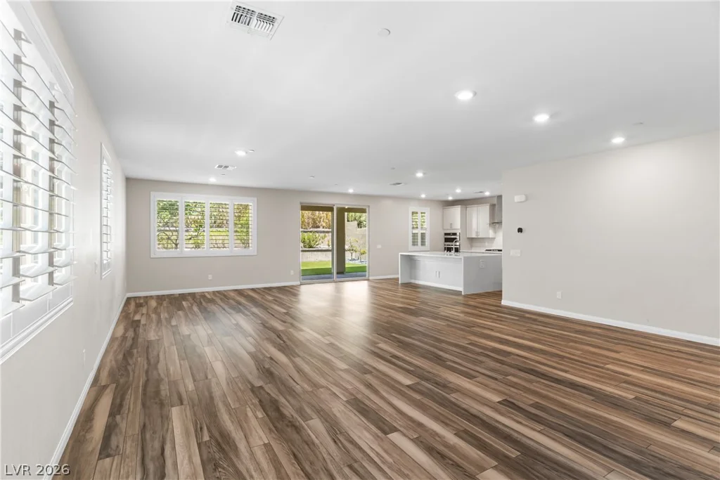 361 Coastal Redwood, Las Vegas, NV 89138