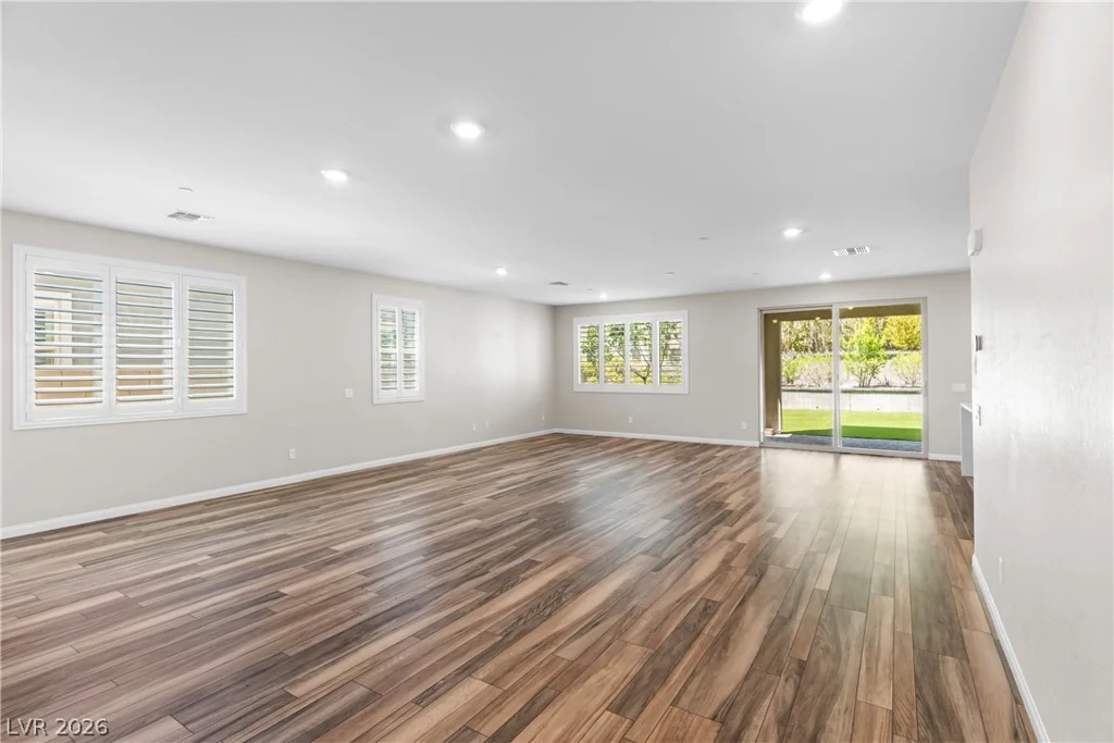 361 Coastal Redwood, Las Vegas, NV 89138