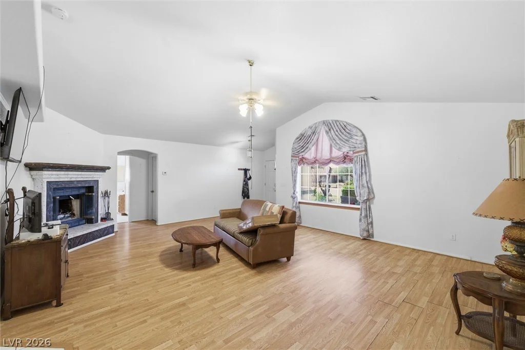 1971 Blagg, Pahrump, NV 89048