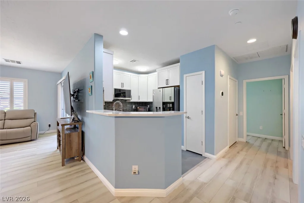 6868 Sky Pointe, Las Vegas, NV 89131