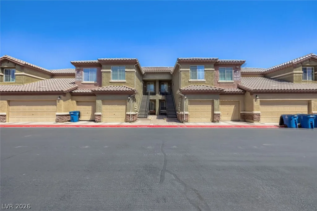 6868 Sky Pointe, Las Vegas, NV 89131