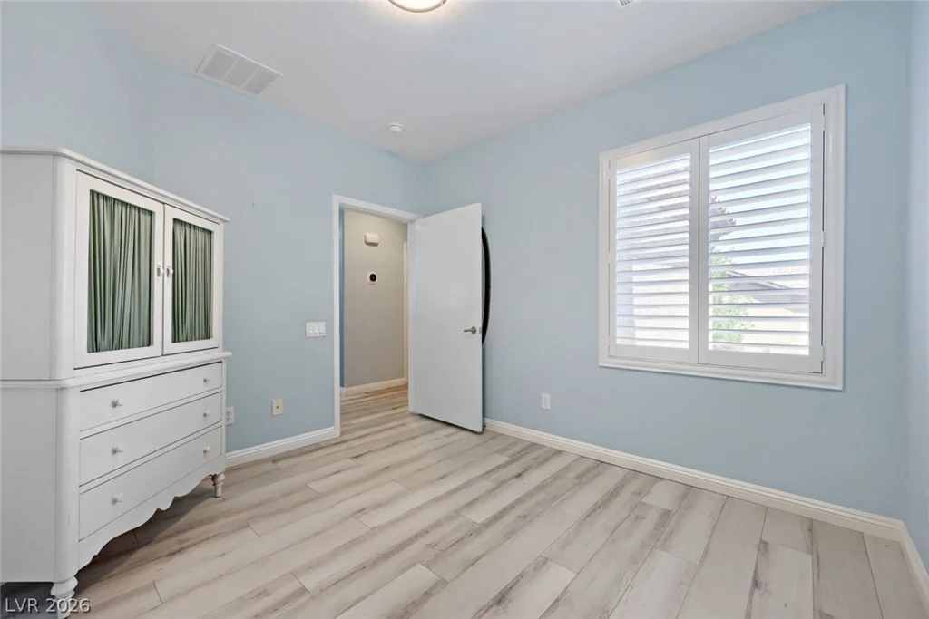 6868 Sky Pointe, Las Vegas, NV 89131