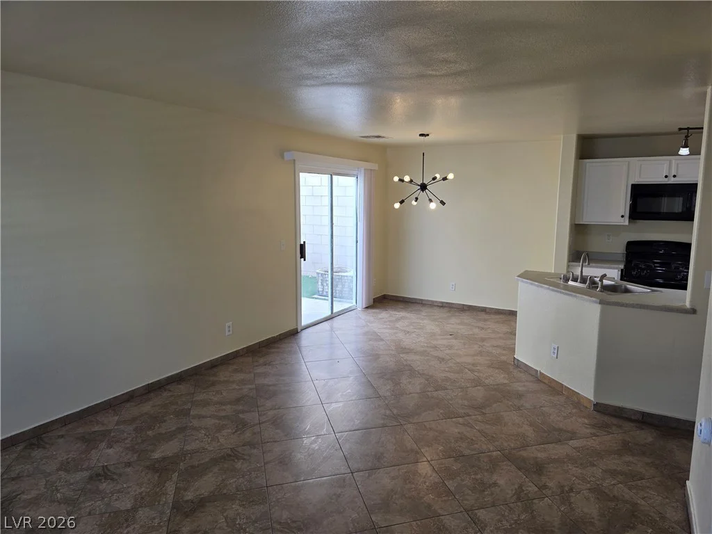10071 Crisp Clover, Las Vegas, NV 89183