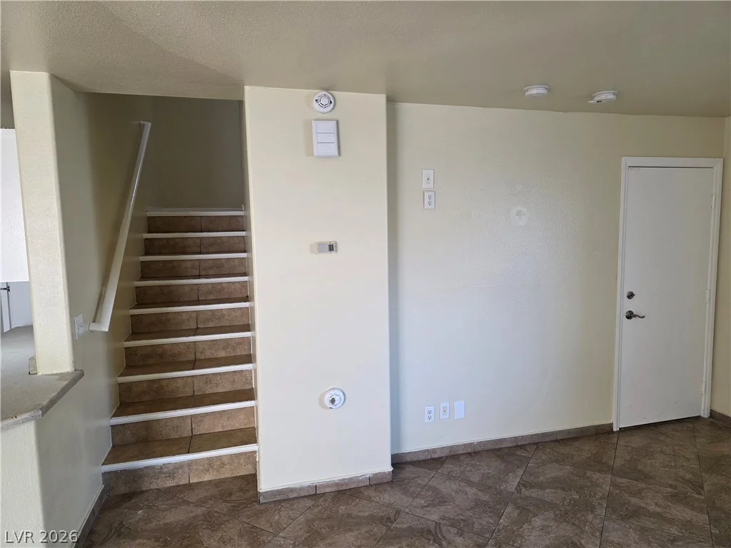 10071 Crisp Clover, Las Vegas, NV 89183