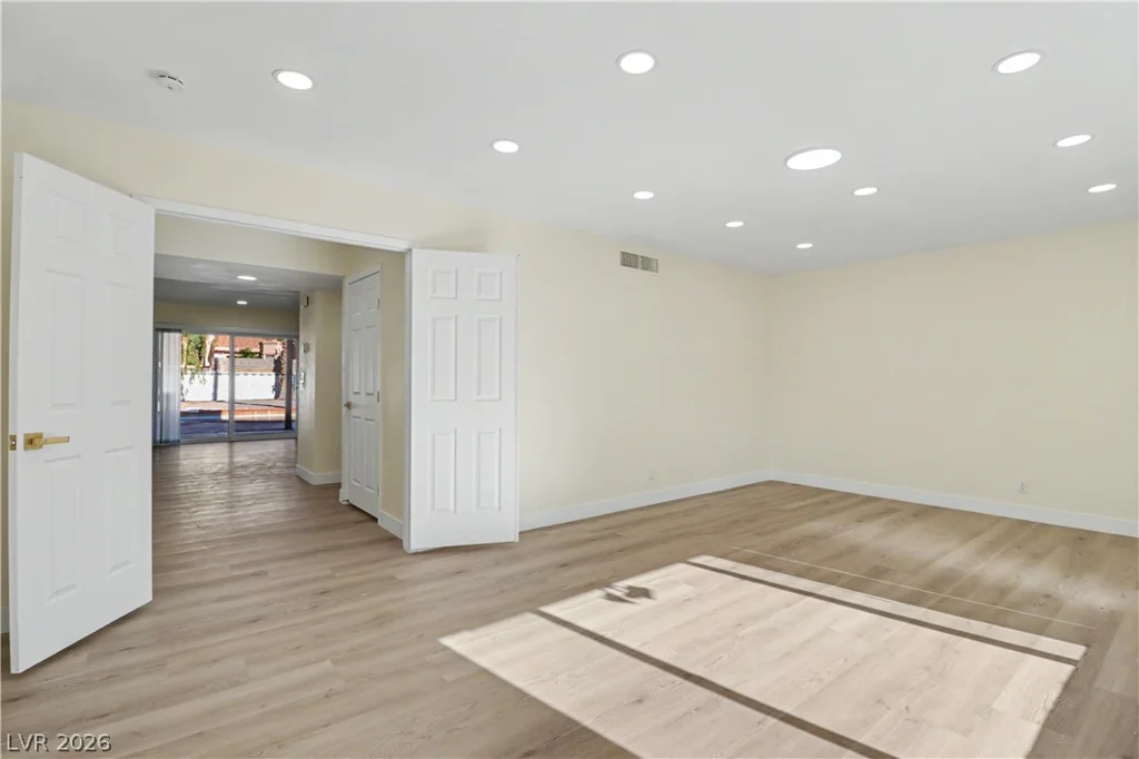 5448 Mojave, Las Vegas, NV 89120