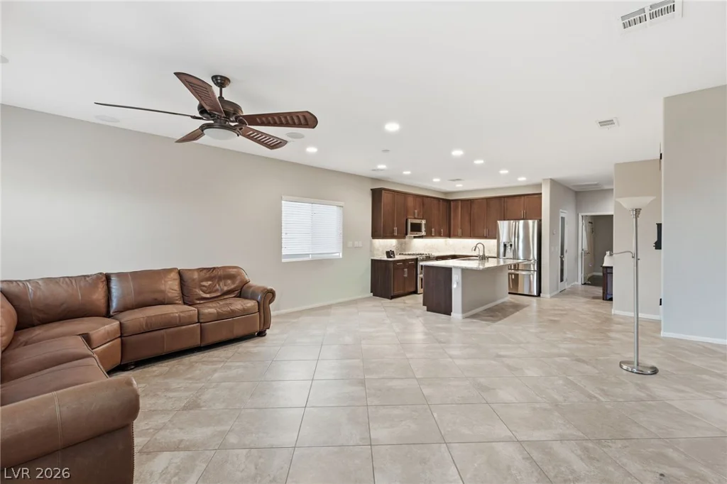 7283 Sterling Rock, Las Vegas, NV 89178