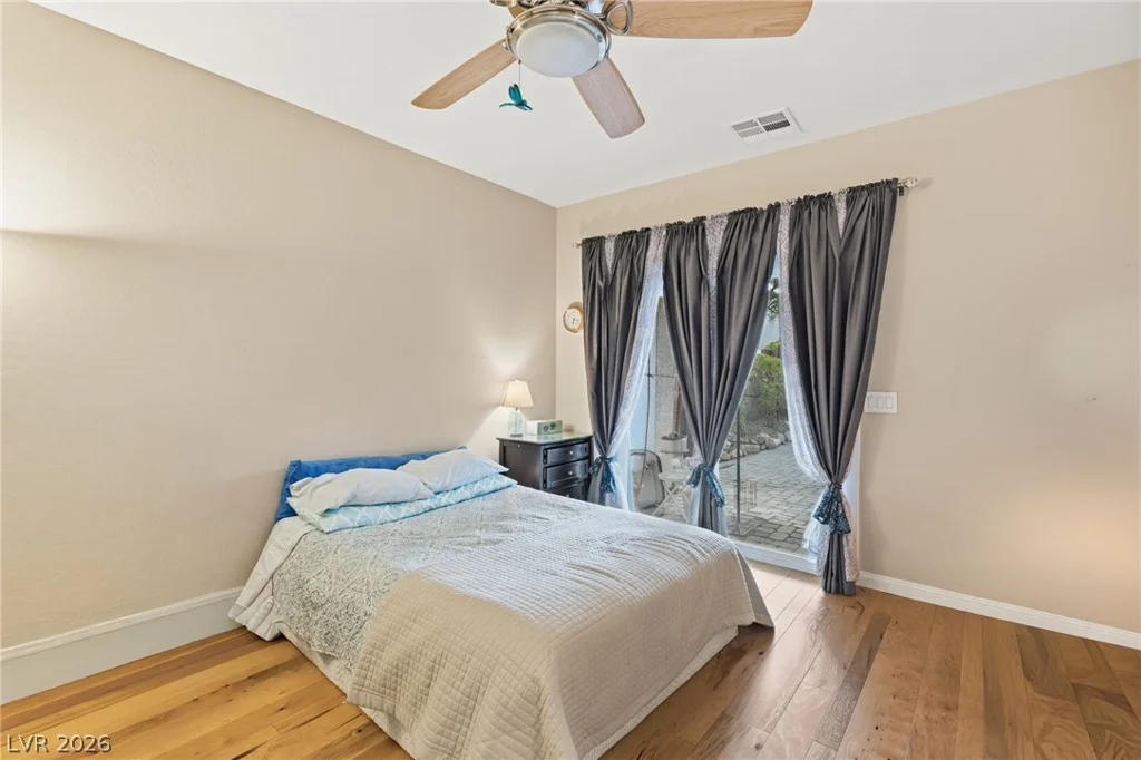 7283 Sterling Rock, Las Vegas, NV 89178