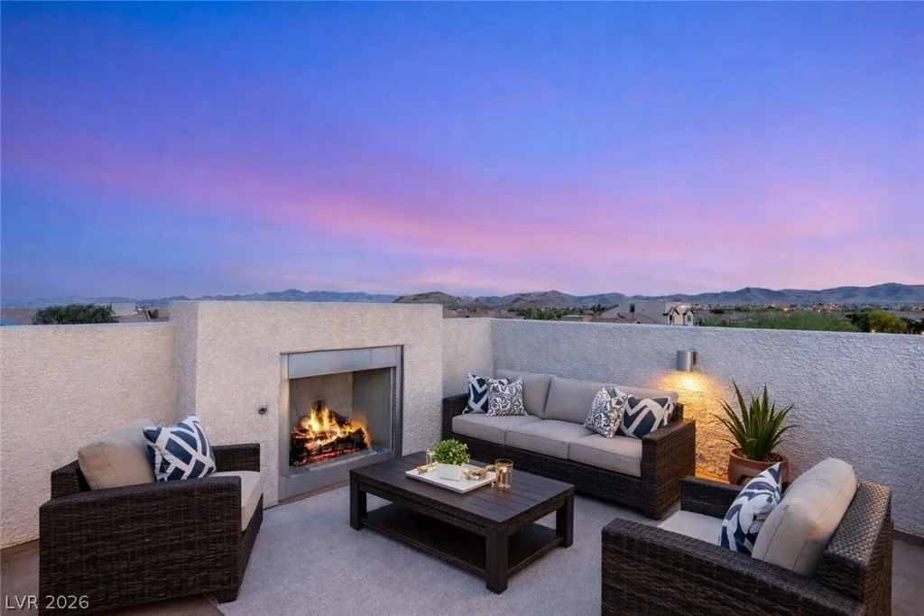 7283 Sterling Rock, Las Vegas, NV 89178