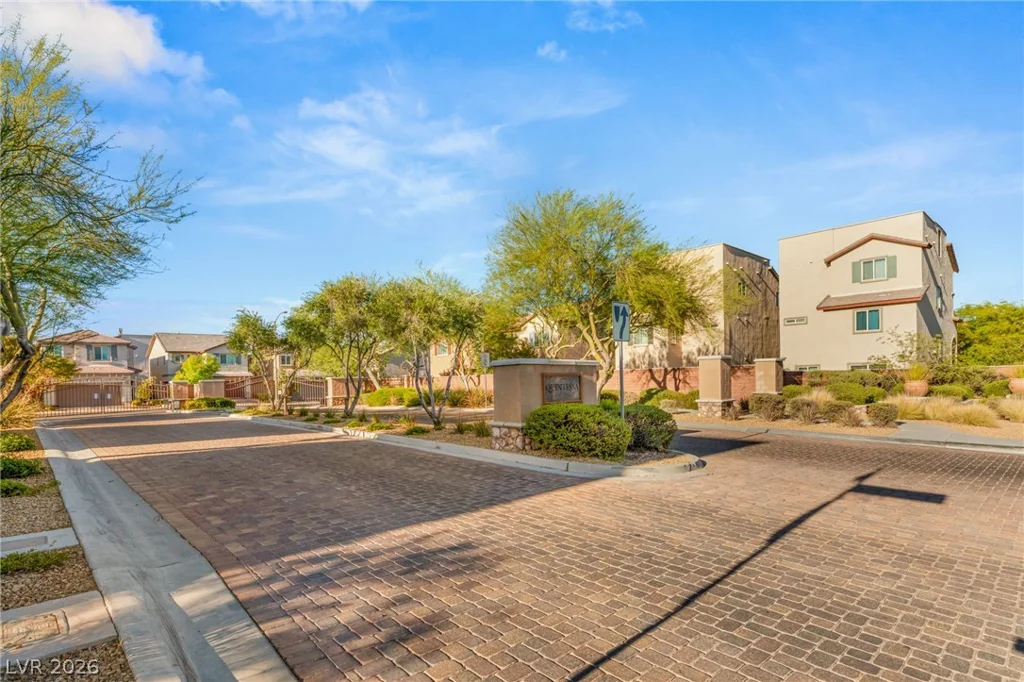 7283 Sterling Rock, Las Vegas, NV 89178