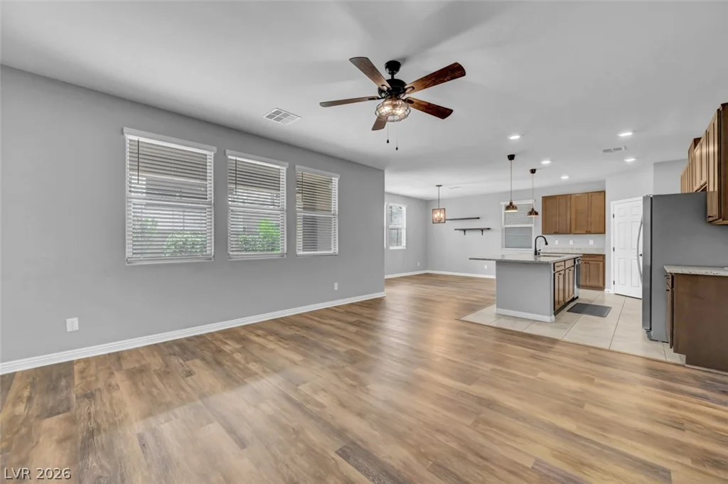 845 Riverlawn, Las Vegas, NV 89138