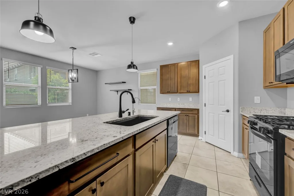 845 Riverlawn, Las Vegas, NV 89138
