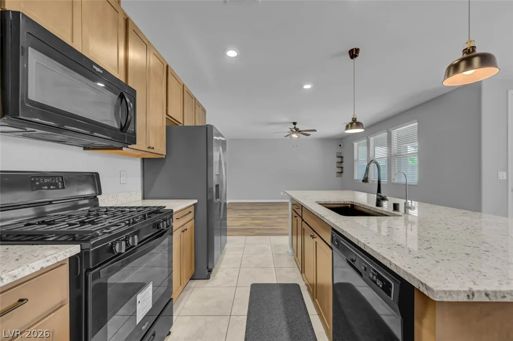 845 Riverlawn, Las Vegas, NV 89138
