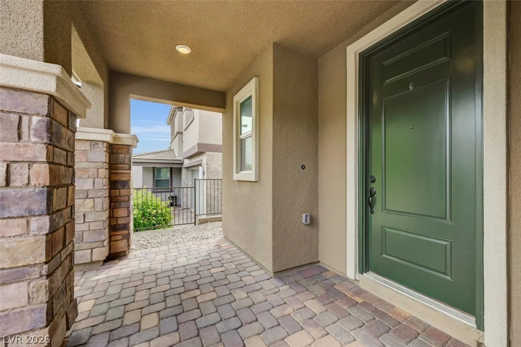 845 Riverlawn, Las Vegas, NV 89138