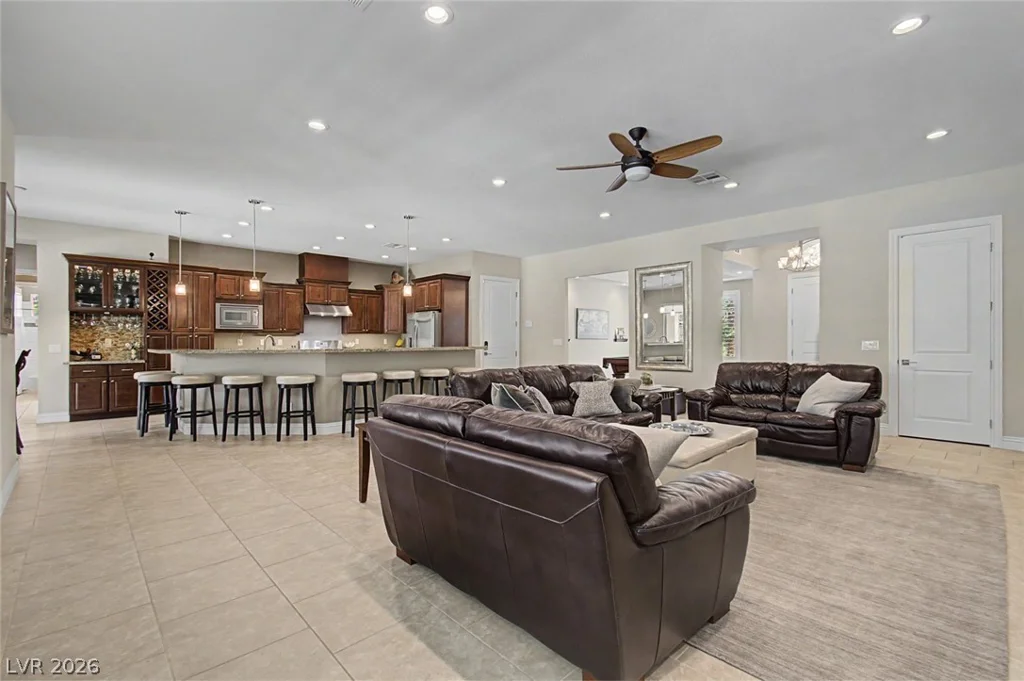 6404 Lokai, Las Vegas, NV 89130