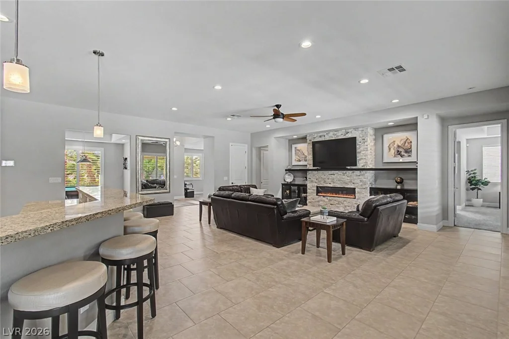 6404 Lokai, Las Vegas, NV 89130
