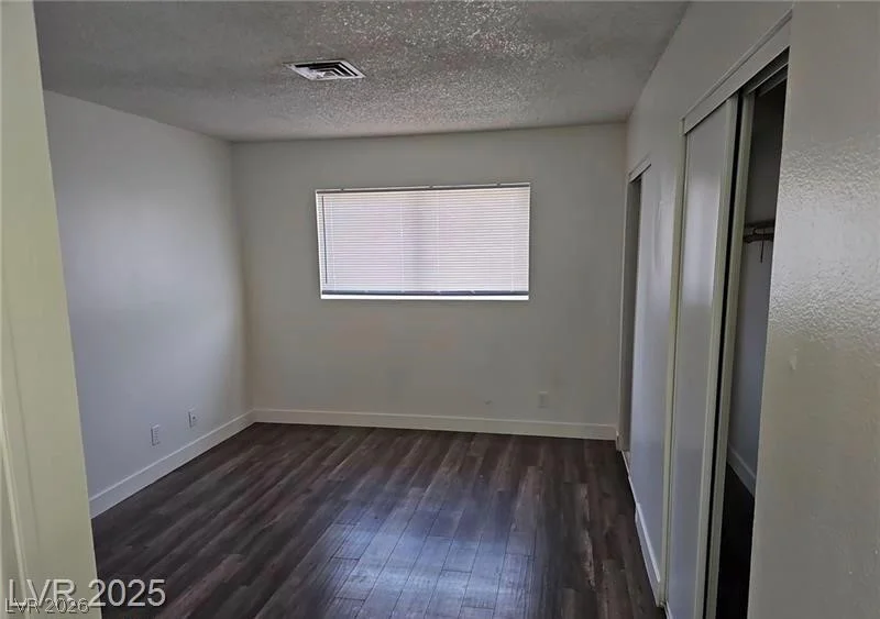 5235 Gray, Las Vegas, NV 89119