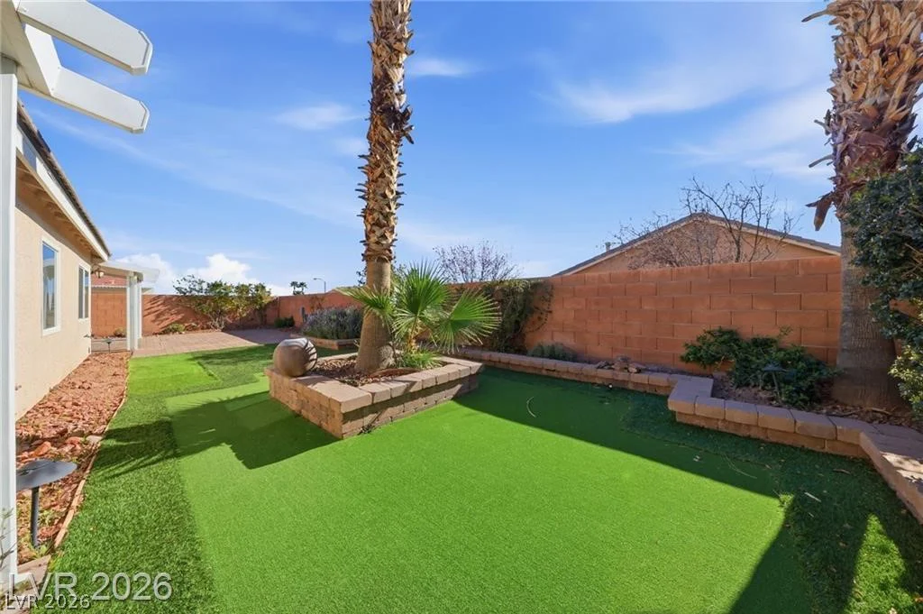 1811 Puerto, Henderson, NV 89012
