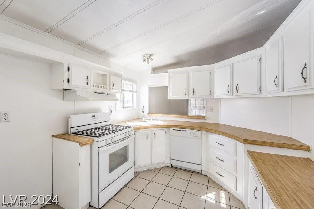 3350 Isle Royale, Las Vegas, NV 89122