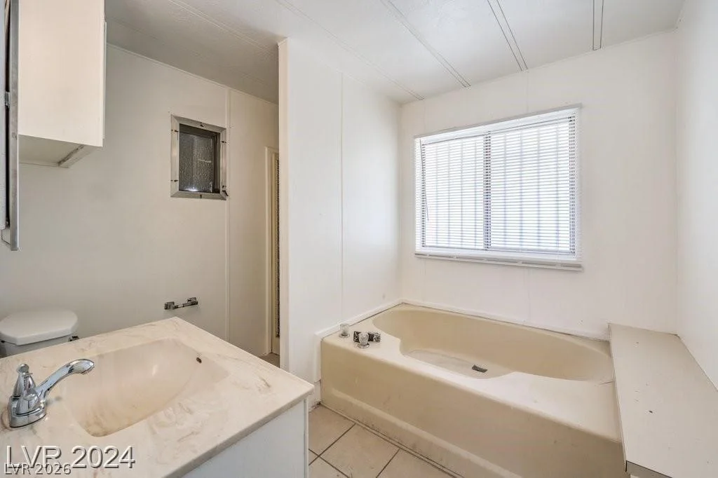 3350 Isle Royale, Las Vegas, NV 89122