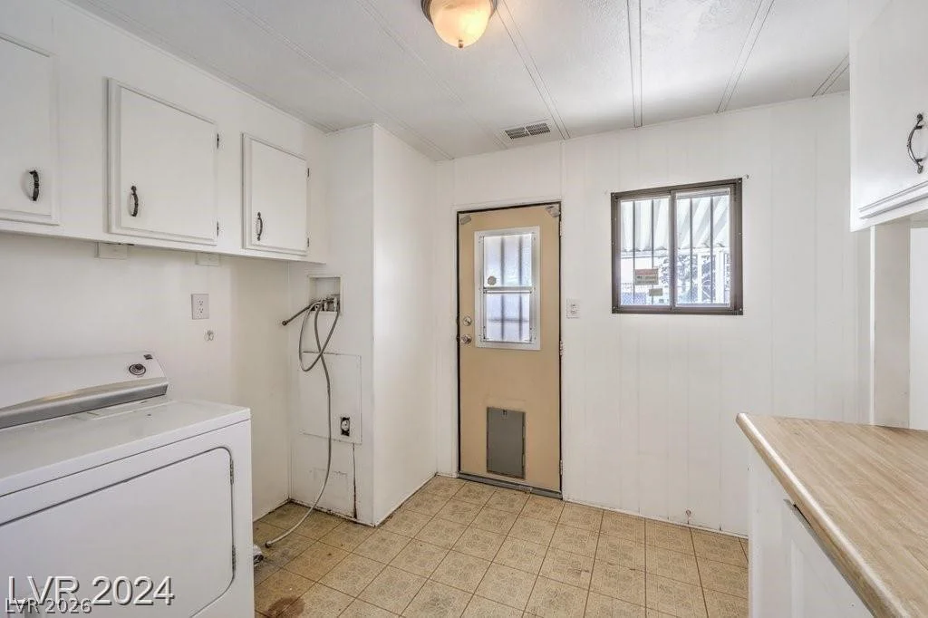 3350 Isle Royale, Las Vegas, NV 89122