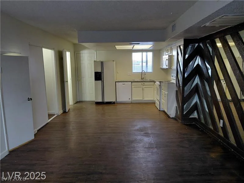 1336 JONES, Las Vegas, NV 89108