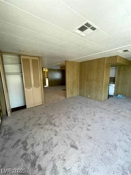 5000 Royal, Las Vegas, NV 89103