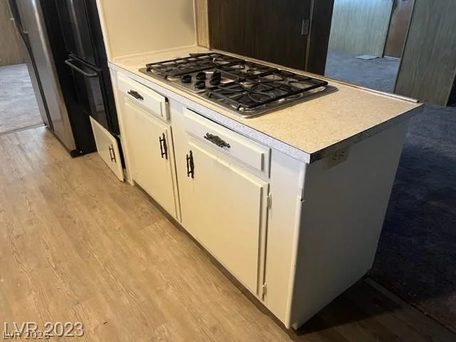 5000 Royal, Las Vegas, NV 89103