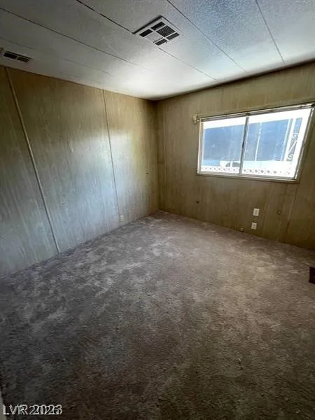 5000 Royal, Las Vegas, NV 89103