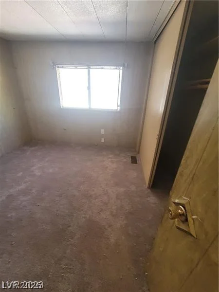 5000 Royal, Las Vegas, NV 89103