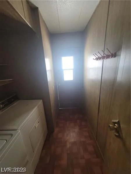 5000 Royal, Las Vegas, NV 89103